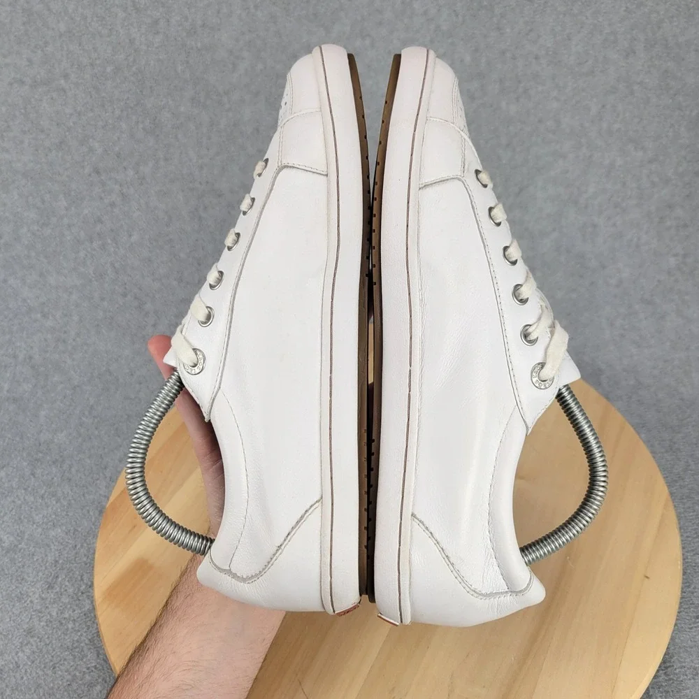 Taos Zipster Sneakers Women Size 10 White Leather Side Zip Low Top ZTR-14098